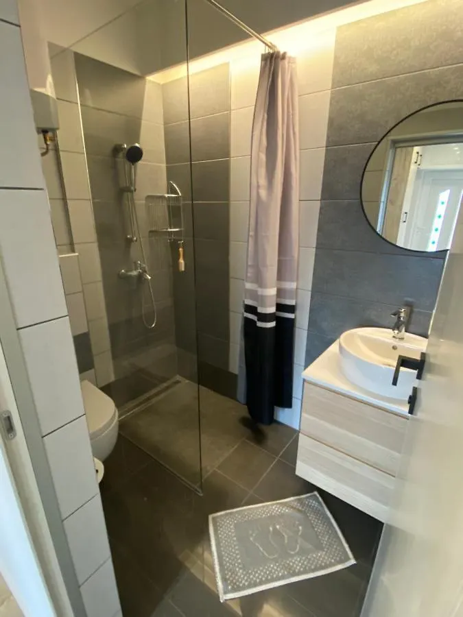 Apartment Apartman Hana Crikvenica